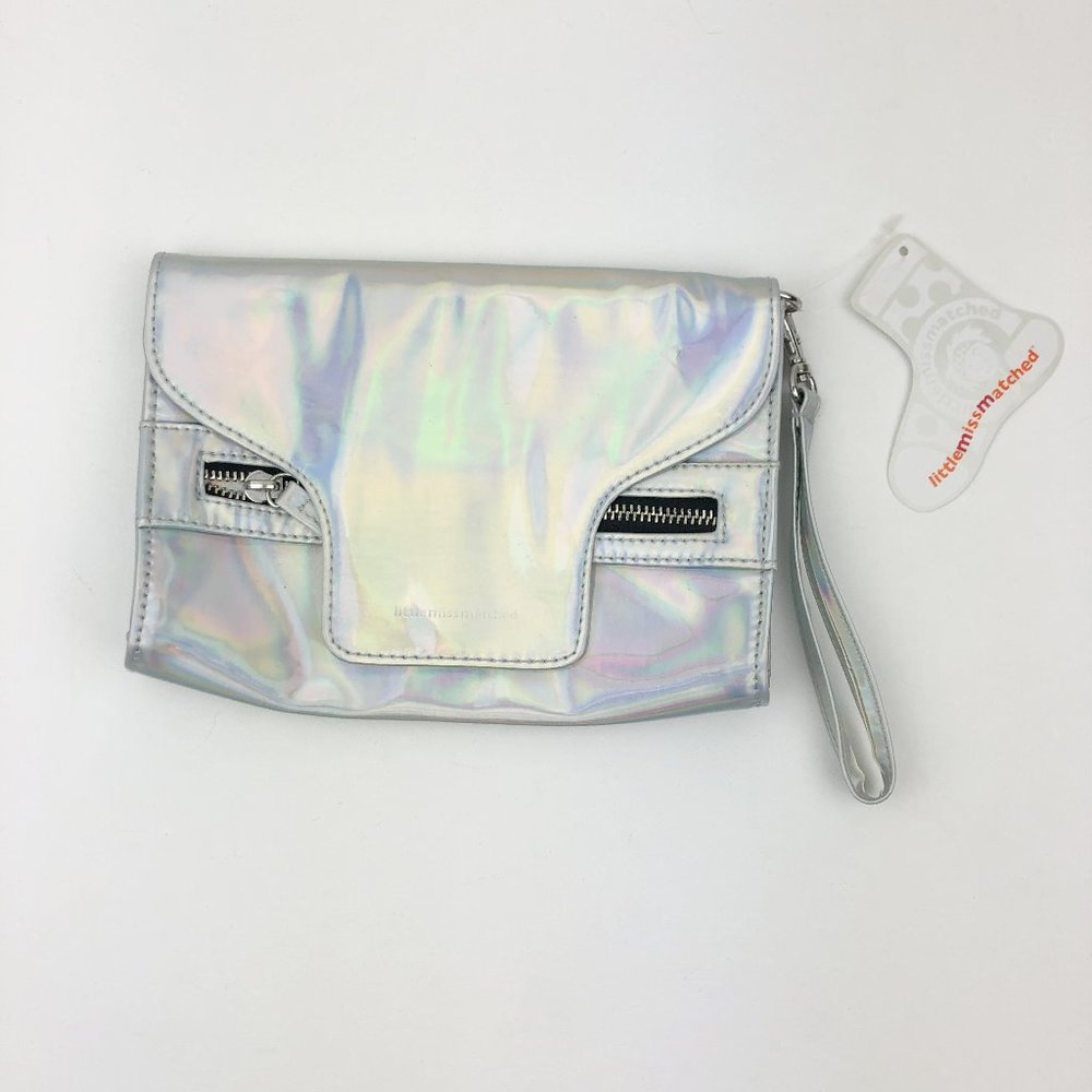LITTLE MISS MATCHED holographic silver wrist purse